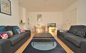Large Garden Flat In The Heart Of Islington